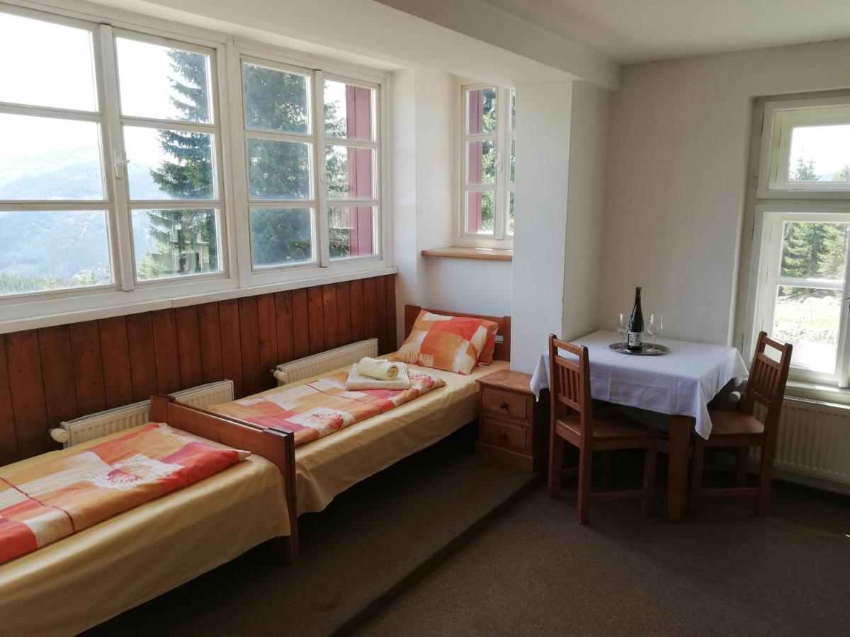 Horska Chata Sedmidoli Hotel Spindleruv Mlyn Exterior photo