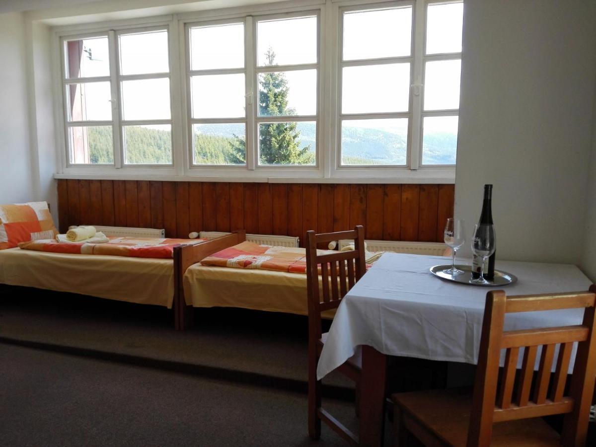 Horska Chata Sedmidoli Hotel Spindleruv Mlyn Exterior photo